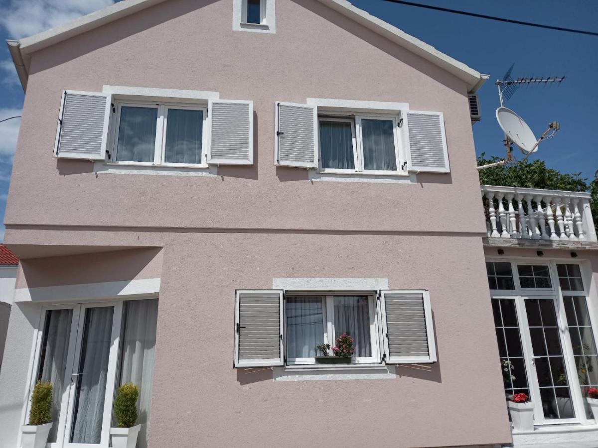 Apartmani Bruna Jezera Zewnętrze zdjęcie
