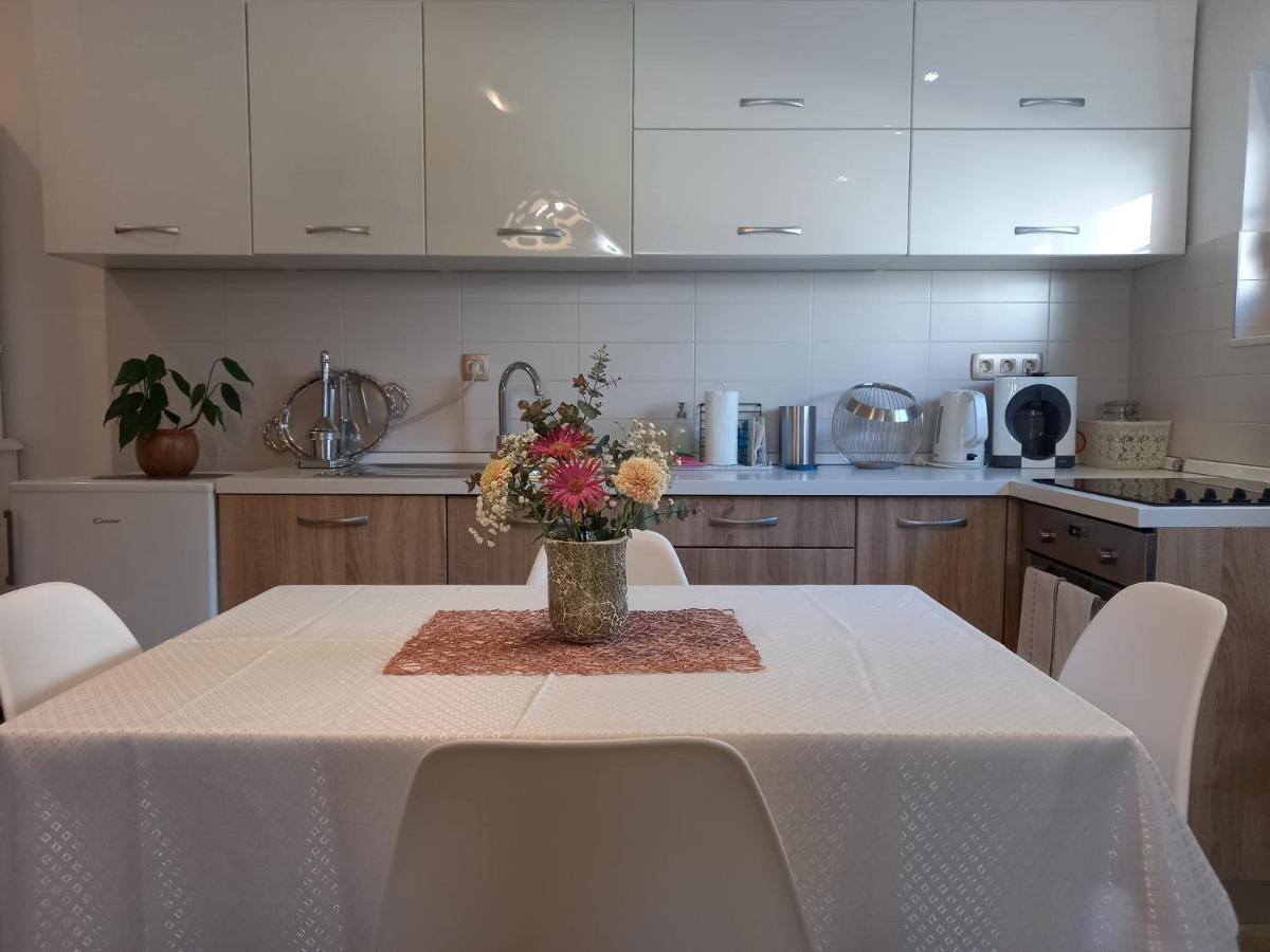 Apartmani Bruna Jezera Zewnętrze zdjęcie