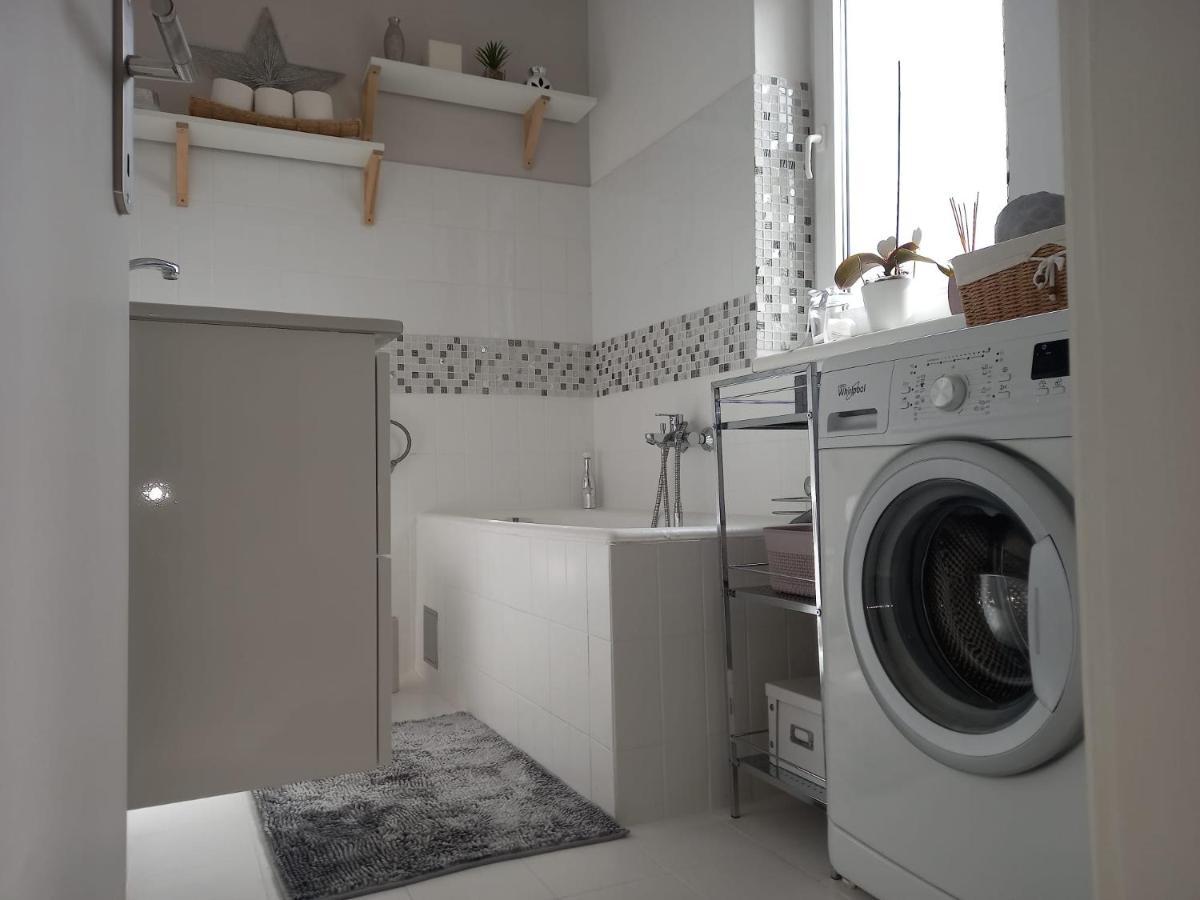 Apartmani Bruna Jezera Zewnętrze zdjęcie